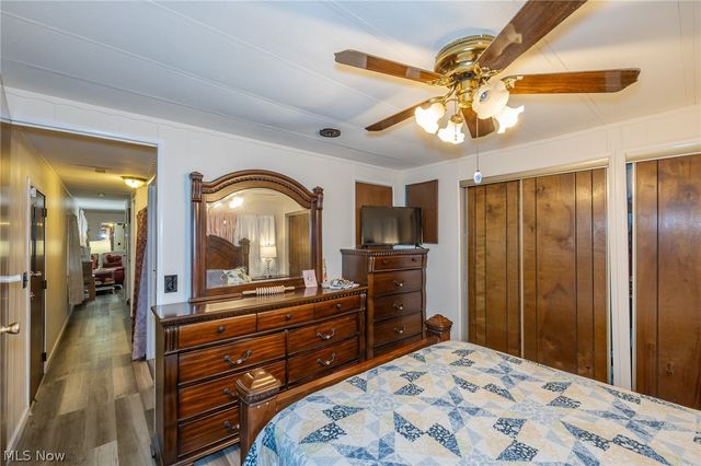 49 Patio Lane, Olmsted Twp, OH 44138