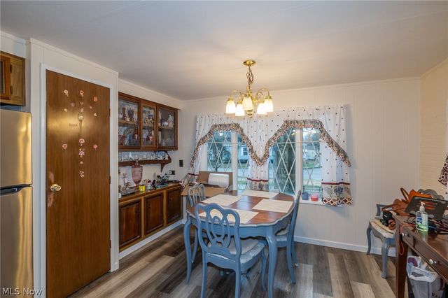 49 Patio Lane, Olmsted Twp, OH 44138