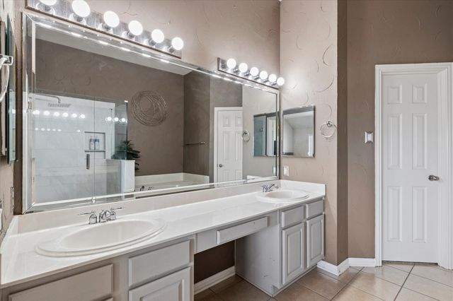 1857 Brookview Drive, Carrollton, TX 75007