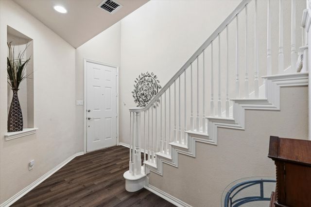 1857 Brookview Drive, Carrollton, TX 75007