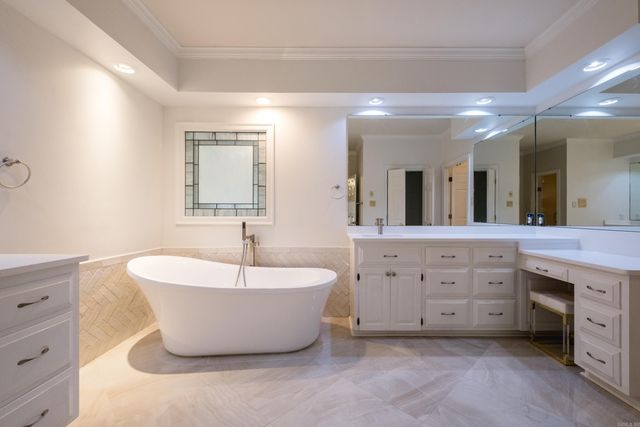 2 Hyde Court, Little Rock, AR 72212