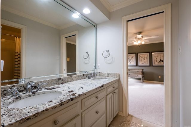 2 Hyde Court, Little Rock, AR 72212