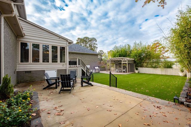 2 Hyde Court, Little Rock, AR 72212