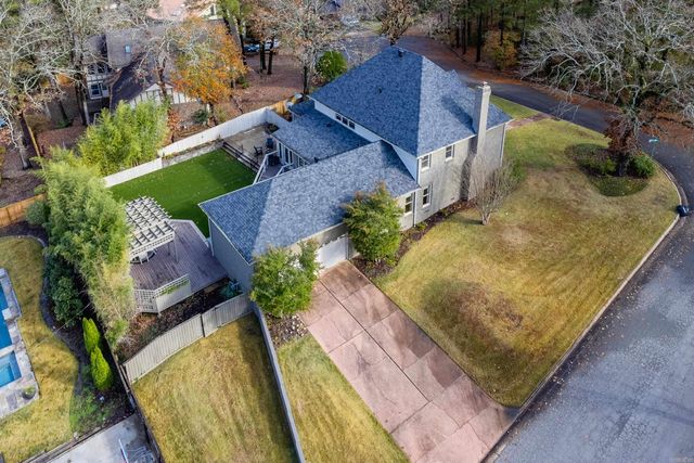 2 Hyde Court, Little Rock, AR 72212