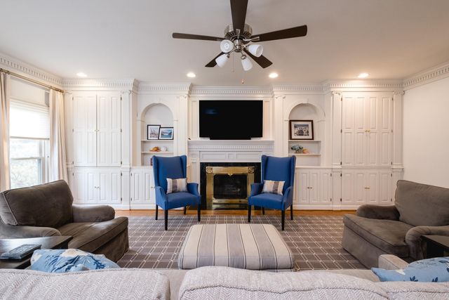 2 Hyde Court, Little Rock, AR 72212