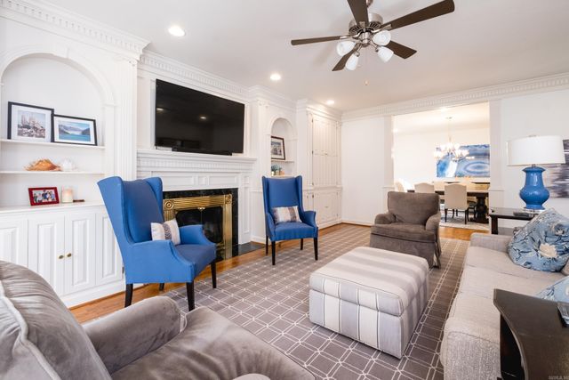 2 Hyde Court, Little Rock, AR 72212