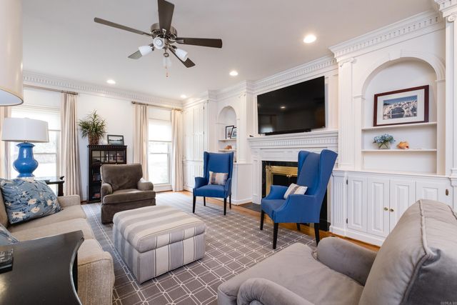 2 Hyde Court, Little Rock, AR 72212