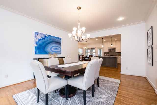 2 Hyde Court, Little Rock, AR 72212