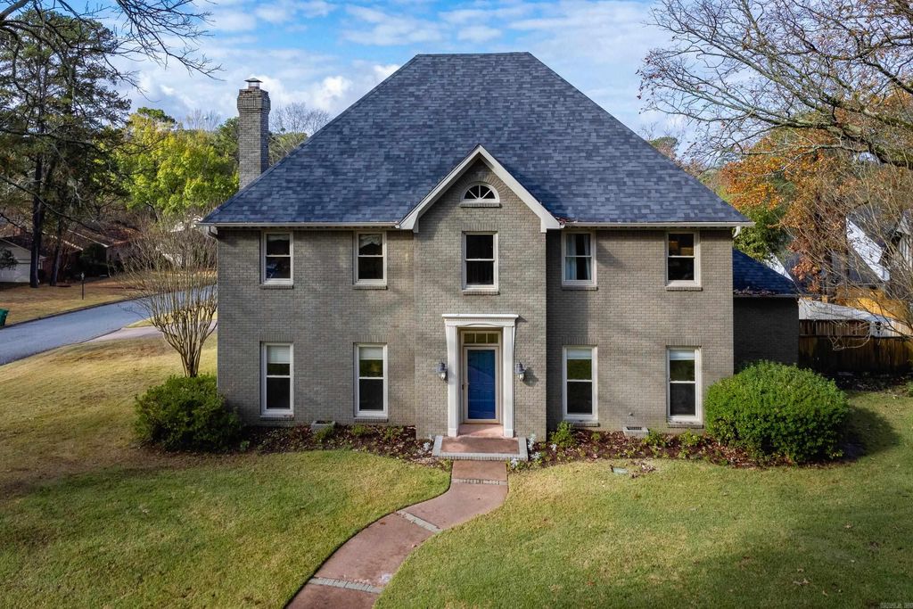 2 Hyde Court, Little Rock, AR 72212