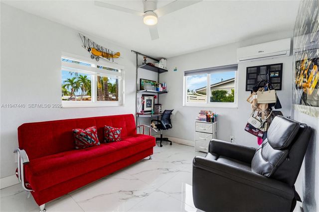 2810 SW 123rd Ct, Miami, FL 33175