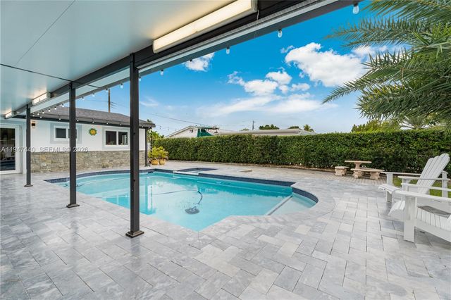 2810 SW 123rd Ct, Miami, FL 33175