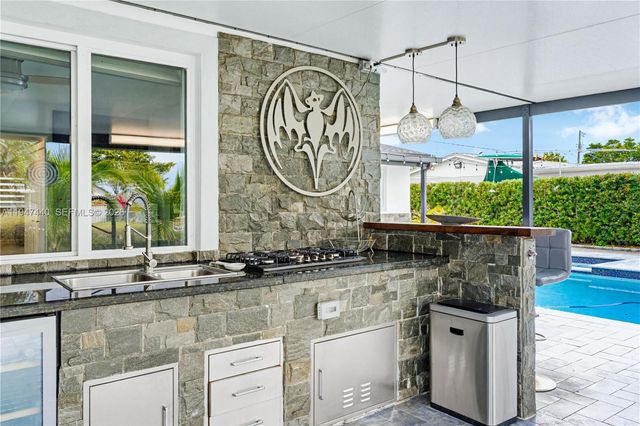 2810 SW 123rd Ct, Miami, FL 33175