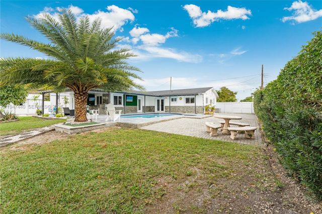 2810 SW 123rd Ct, Miami, FL 33175