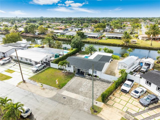 2810 SW 123rd Ct, Miami, FL 33175