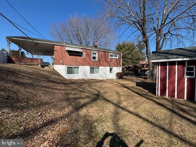 2213 S LEE LN, Aston, PA 19014