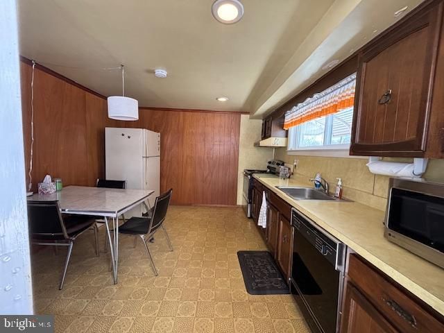 2213 S LEE LN, Aston, PA 19014