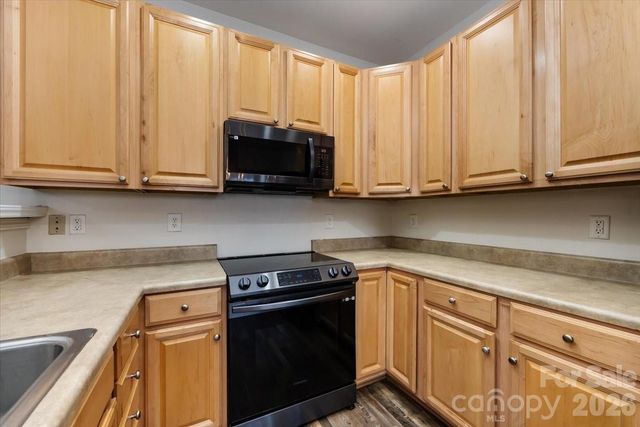 224 Azteca Drive, Matthews, NC 28104