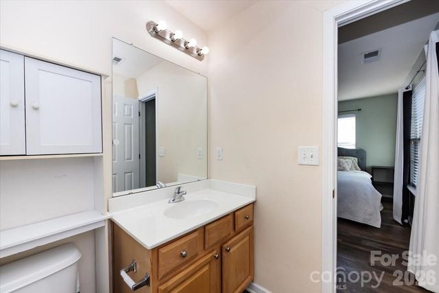 224 Azteca Drive, Matthews, NC 28104