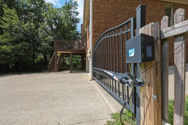 4684 Firebrook Boulevard, Lexington, KY 40513