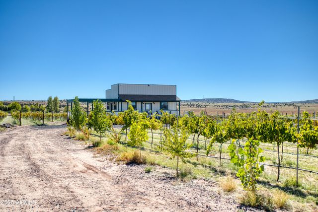 18 N5162 --, Concho, AZ 85924