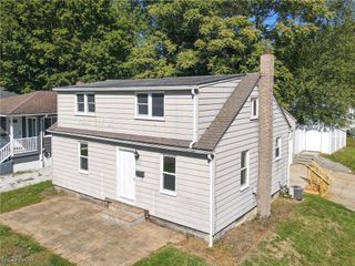 653 Washington Avenue, Barberton, OH 44203