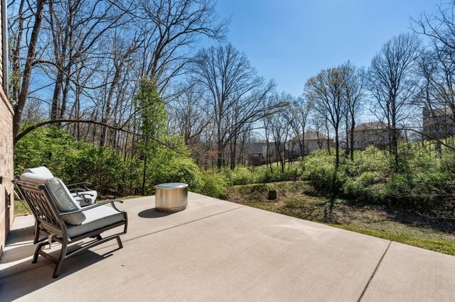 6520 Sunnywood Dr, Nashville, TN 37211
