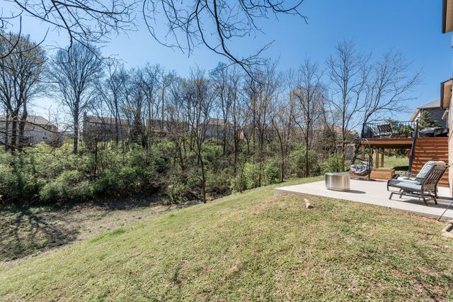 6520 Sunnywood Dr, Nashville, TN 37211