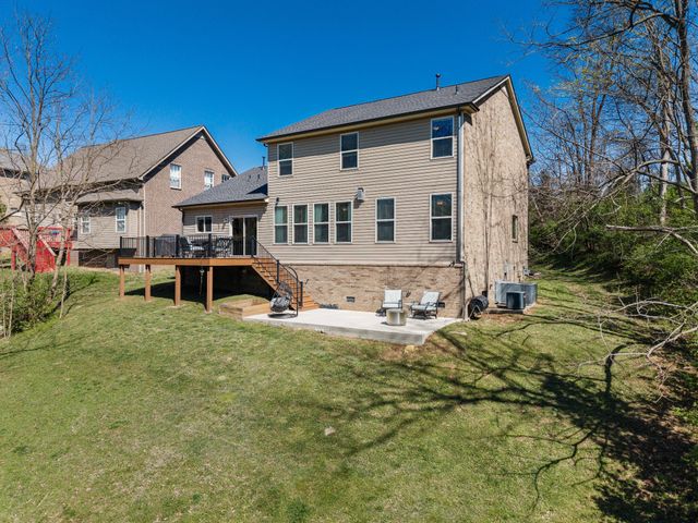 6520 Sunnywood Dr, Nashville, TN 37211