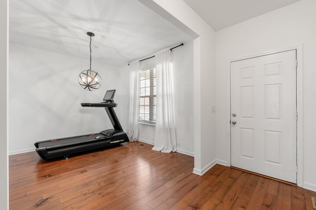 6520 Sunnywood Dr, Nashville, TN 37211