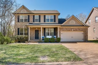 6520 Sunnywood Dr, Nashville, TN 37211