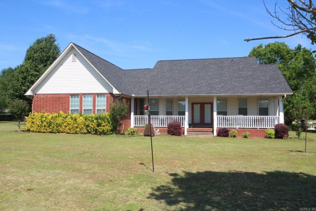 3 Elberta Ave., Nashville, AR 71852