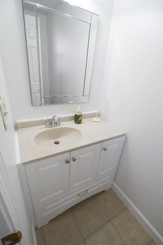 454 Ashwood Place, Boca Raton, FL 33431