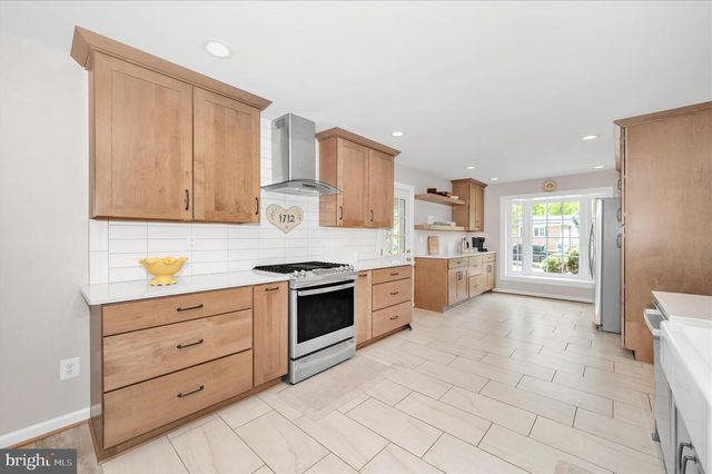 14408 PECAN DR, Rockville, MD 20853