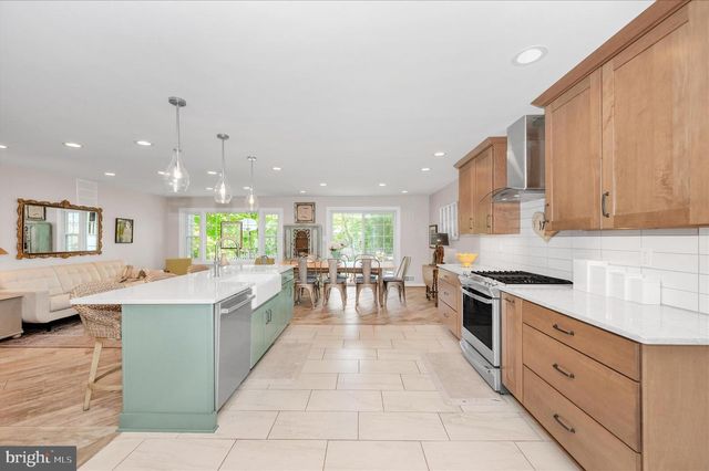 14408 PECAN DR, Rockville, MD 20853
