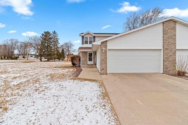 1933 ANITA COURT, Appleton, WI 54913