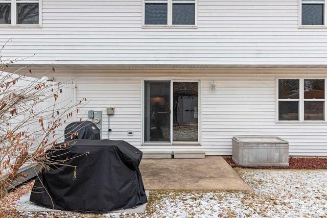 1933 ANITA COURT, Appleton, WI 54913