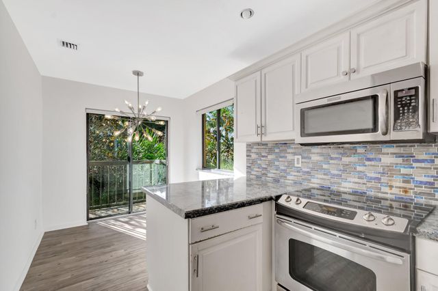 5334 Fountains Drive S, Greenacres, FL 33467