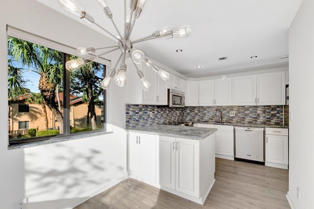 5334 Fountains Drive S, Greenacres, FL 33467