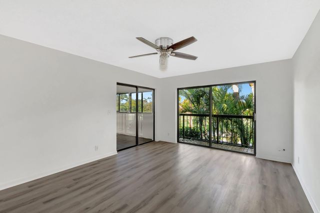 5334 Fountains Drive S, Greenacres, FL 33467