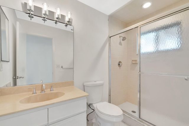 5334 Fountains Drive S, Greenacres, FL 33467