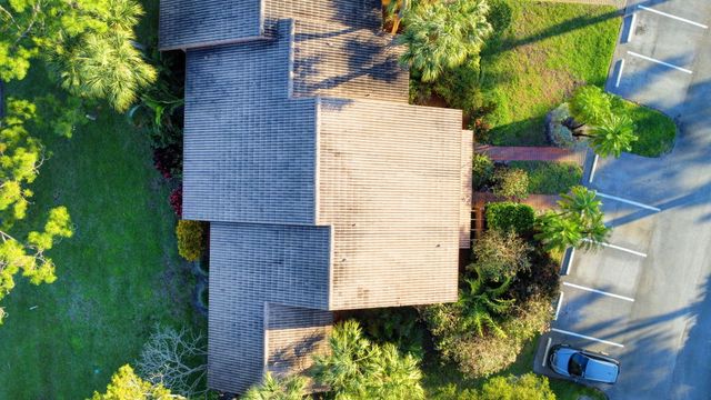 5334 Fountains Drive S, Greenacres, FL 33467