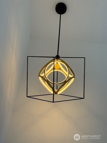 8610 42nd Avenue S, Seattle, WA 98118