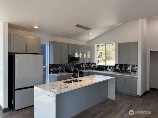 8610 42nd Avenue S, Seattle, WA 98118