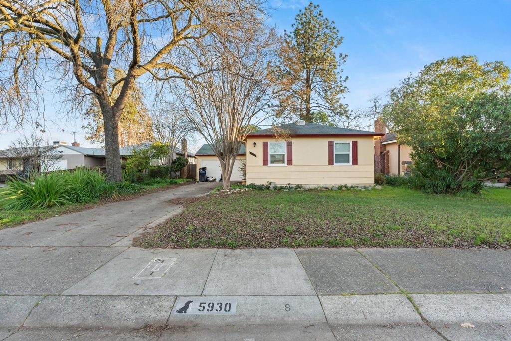 5930 18th Ave, Sacramento, CA 95820