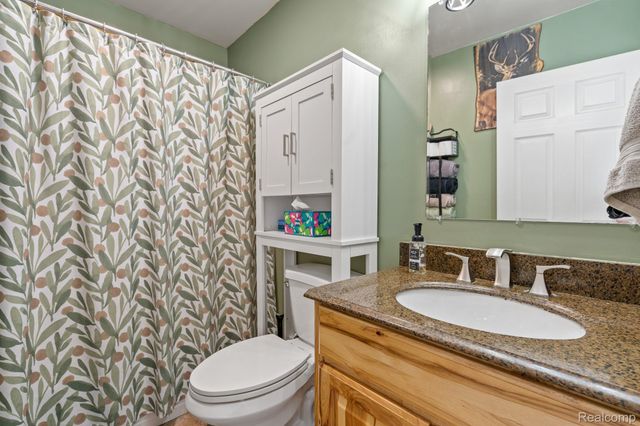 35739 Thames Street, Westland, MI 48186