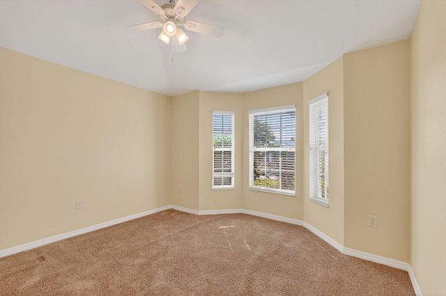 2902 NW 17th Avenue, Cape Coral, FL 33993