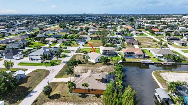 2902 NW 17th Avenue, Cape Coral, FL 33993