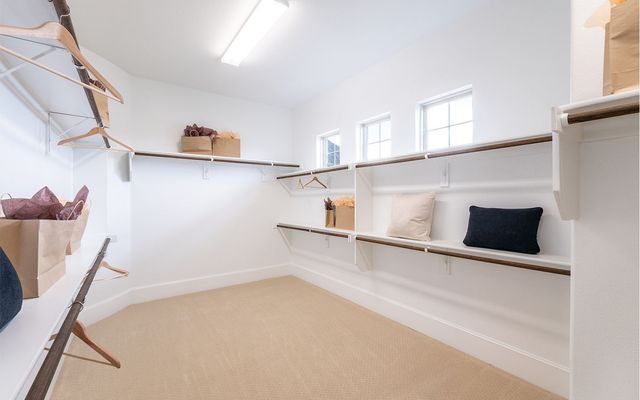 5158 High Park Hill Dr, N, Arrington, TN 37014