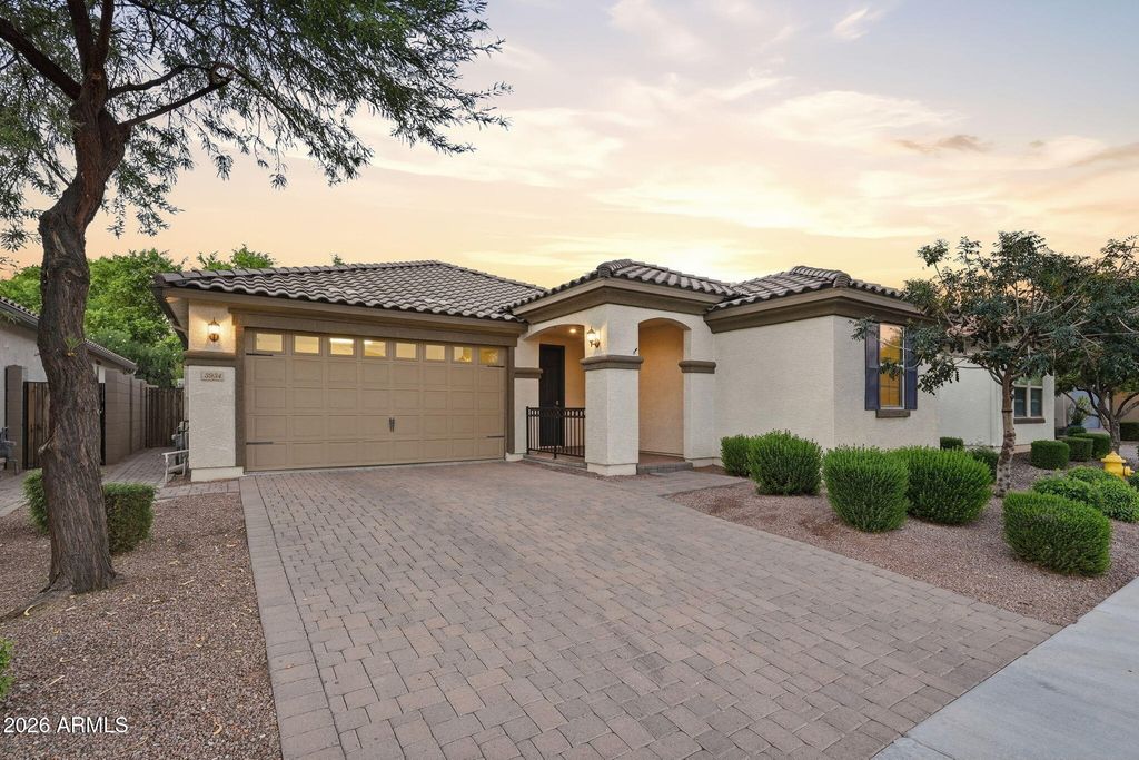 3934 E CONSTITUTION Drive, Gilbert, AZ 85296 — exterior