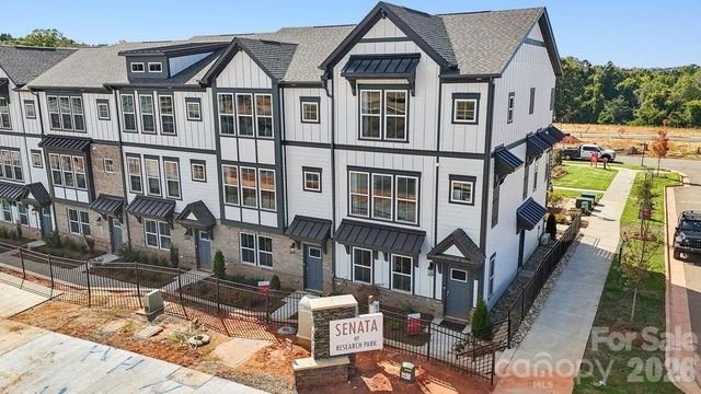 1850 Alexander Village Main Drive, Charlotte, NC 28262